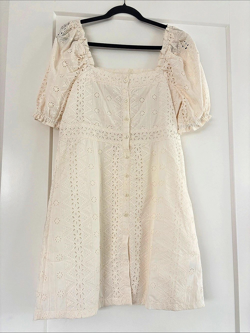 Spartina 449 Floral Mini Dress in Cream Size Medium Like New
